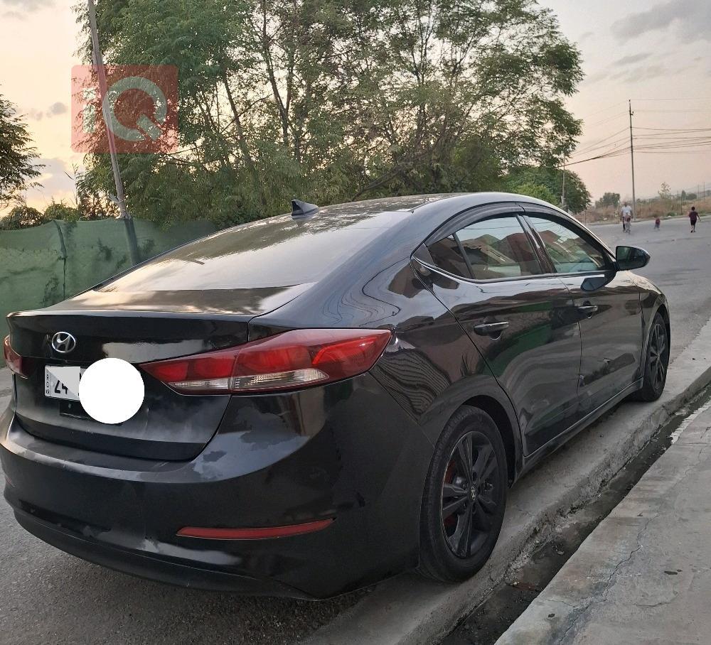 هيونداي النترا